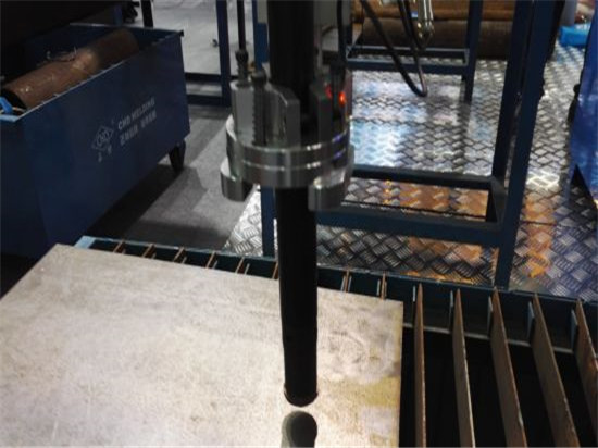 پلاسما روتر CNC برای برش ورق فولاد ضد زنگ