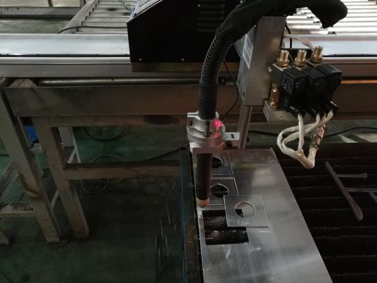 دستگاه برش پلاسما فشاری نوعی فشاری CNC برای برش ورق فلز
